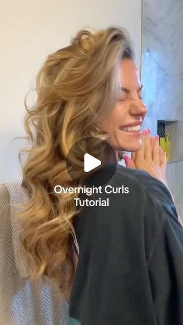 AuraTora on Instagram: "✨Best product I’ve ever bought✨ Link to website in bio to get one of you’re own🔗 #fyp #viral #insta #women #hairstylist #heatlesscurls #beauty #selfcare" Hair Curlers Overnight, Easy Curled Hairstyles, Heatless Curls Tutorial, Heartless Curls, Big Bouncy Curls, Curly Hair Overnight, Large Curls, Overnight Curls, Overnight Hairstyles