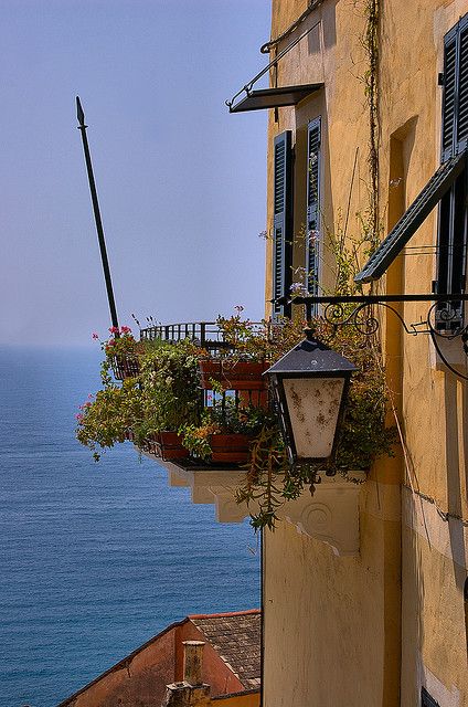 One of the best views Somewhere In Northern Italy 1983, 70s Sci Fi Art, Liguria Italy, Cinque Terre Italy, Living In Italy, Italy Aesthetic, Europe Summer, Italian Summer, Northern Italy