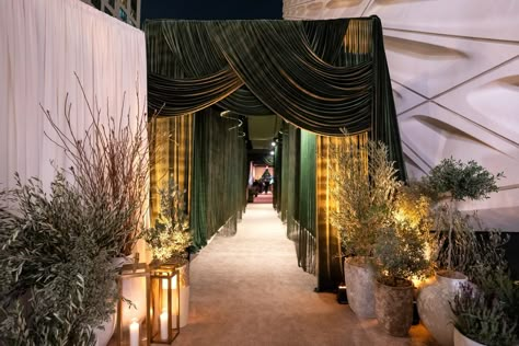 Event Design From Emmys 2024 Parties | BizBash Entrance Arch Design, Emmys 2024, Event Entrance Arch Design, Event Entrance Arch, Draping Design, Entrance Arch, Catering Design, Event Entrance, Event Tech