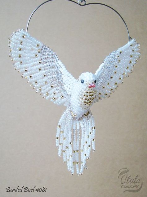 Dove Ornament, Beaded Birds, Beaded Bird, Dove Ornaments, Dove Necklace, Art Perle, Beading Patterns Free, White Dove, Seed Bead Patterns