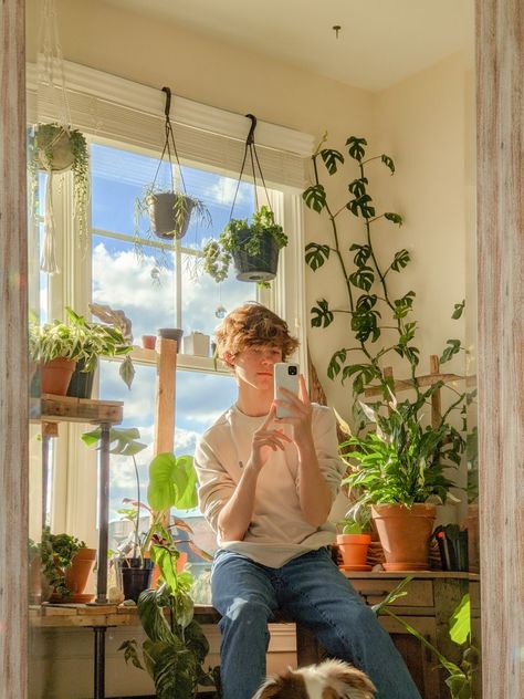 Cottagecore Aesthetic Boy, Cottagecore Boy Aesthetic, Bedroom Mirror Selfie, Artsy Boy, Hairstyles Boy, Boys Garden, Soft Boy Aesthetic, Dad Aesthetic