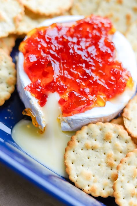 Brie With Hot Pepper Jelly, Baked Brie With Hot Pepper Jelly, Baked Brie Pepper Jelly, Brie With Pepper Jelly, Pepper Jelly Dip, Easy Baked Brie Recipe, Baked Brie Cheese, Bits And Bites, Brie Recipes Appetizers