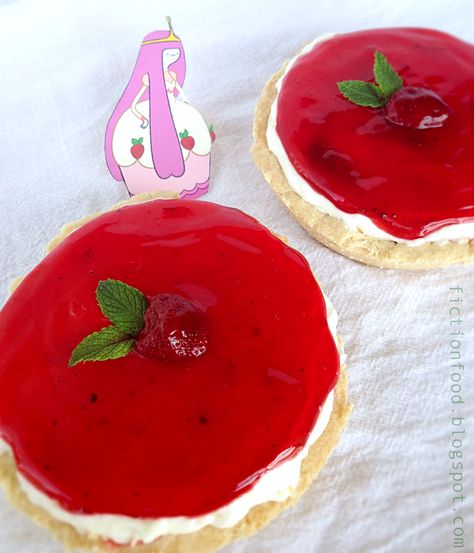 Food Adventures (in fiction!): Royal Tart from "Adventure Time" Adventure Time Snacks, Adventure Time Food Recipes, Adventure Time Food, Adventure Time Party, Movie Foods, Adventure Time Cake, Fiction Food, Adventure Time Birthday Party, Nerd Food