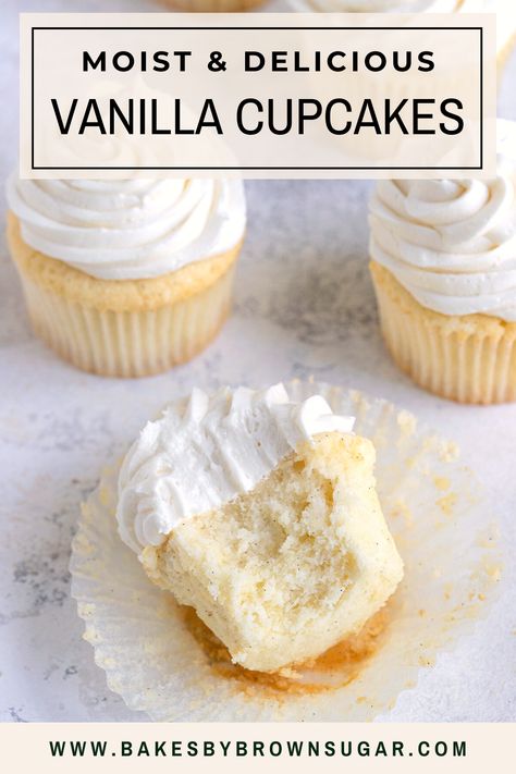 White Vanilla Cupcakes, Cupcake Base Recipe, Simple Vanilla Cupcakes, Homemade Cupcakes From Scratch, Small Batch Vanilla Cupcakes, Mini Cupcake Recipe, White Cupcake Recipe, Cupcake Recipes Vanilla, Vanilla Cupcakes From Scratch