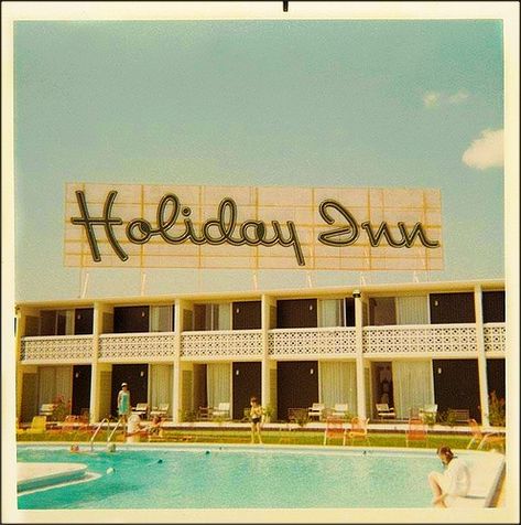 1960s found photo of a Holiday Inn Retro Florida, Vintage Hotel, Identity Crisis, Vintage Hotels, Phoebe Bridgers, Hotel Motel, Hotel Stay, I'm With The Band, Holiday Inn