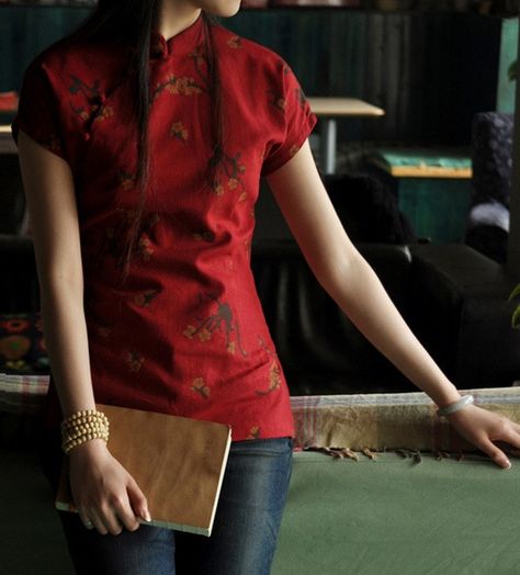 Red Short Sleeve Chinese Qipao / Cheongsam Shirt Cheongsam Shirt, Vintage Cheongsam, Cheongsam Top, Chinese Qipao, Qipao Cheongsam, Asian Inspiration, Iron Plate, Qipao Dress, Casual Cosplay