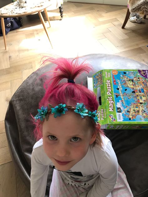 Princess Poppy Trolls hair idea to match dress Trolls Hair, Poppy Trolls, Trolls Party, Princess Poppy, Troll Party, Hair Idea, Crazy Hair Days, Crazy Hair, Nairobi