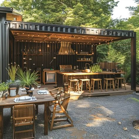 Transform your container home's outdoor space with these 10 creative tips for a cozy and inviting oasis. Container Outdoor Kitchen, Container Kitchen Garden, Container Kitchen, Small Shop Design, Relaxing Patio, Outdoor Patio Diy, Container Cafe, Outdoor Space Design, Cozy Patio