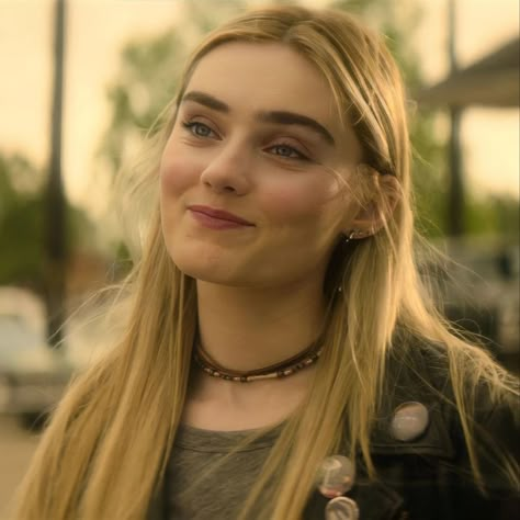 Older Face Claims, Brother Face Claim, Meg Donnelly Icons, Mary Campbell, Face Claims Female, Mary Winchester, Meg Donnelly, Tv Show Outfits, Female Names