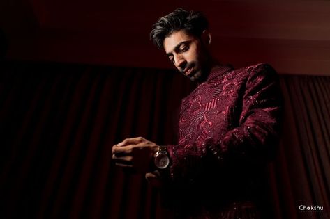 Wedding Cinematography Videos, Engagement Portraits Poses, Wedding Photography Album Design, Muslim Wedding Photography, Groom Dress Men, Wedding Outfits For Groom, Indian Wedding Poses, Groom Photoshoot, Groom Wedding Dress