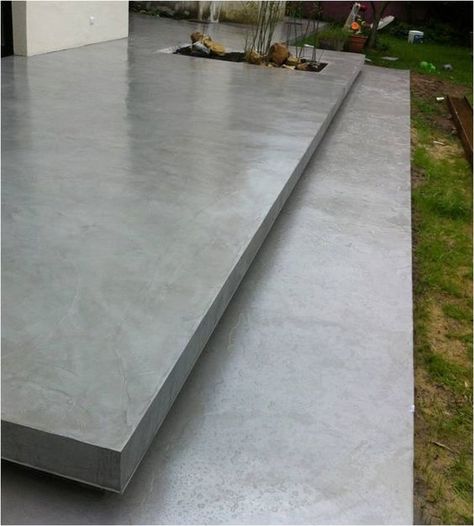 Concrete Backyard, Decoration Beton, Concrete Patio Designs, Concrete Patios, Outdoor Steps, Concrete Driveways, Concrete Steps, Patio Flooring, Concrete Slab