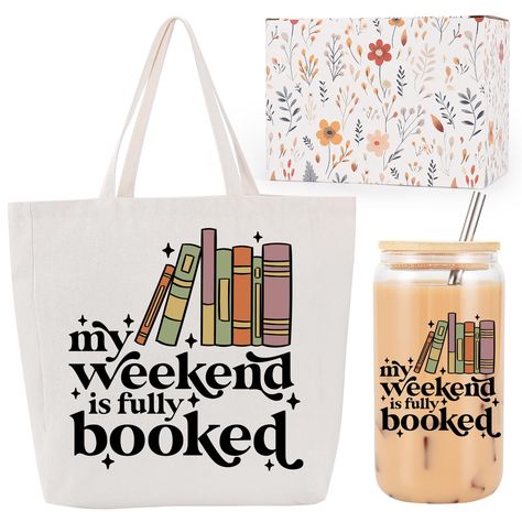 Things For Book Lovers, Bookworm Gift Basket, Gift Ideas For Bookworms, Book Bag Aesthetic, Book Totes, Gift Ideas For Readers, Book Themed Gifts, Book Present Gift Ideas, Bookish Gift Ideas