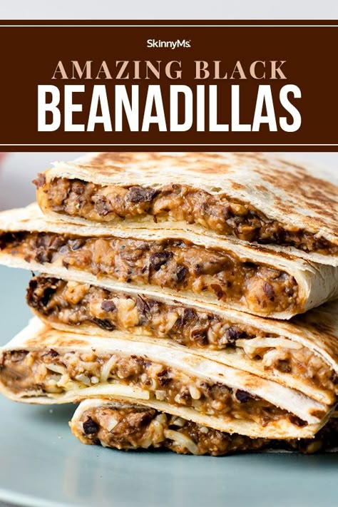 Amazing Black Beanadillas Snack Lunch, Snack Craving, Fool Proof Recipes, Incredible Recipes, Eating Recipes, Meatless Meals, Savory Snacks, Bean Recipes, Quesadillas