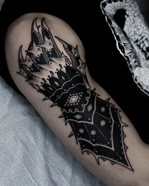 Black Metal Tattoo, Gauntlet Tattoo, Black Casket, Black Flash Tattoos, Vampire Tattoo, Cuff Tattoo, Medieval Tattoo, Tattoo Apprenticeship, Armor Tattoo