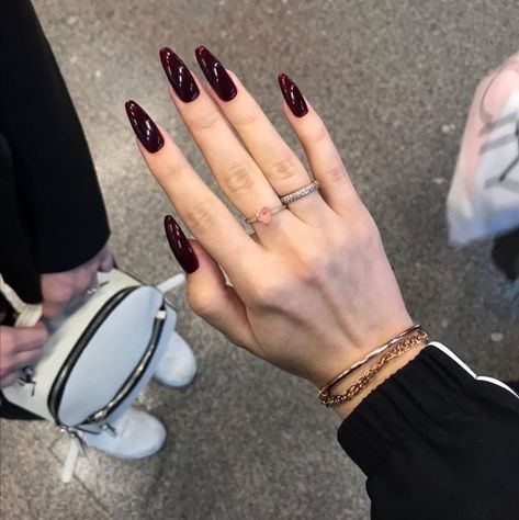 Dark Purple Acrylic Nails Coffin, Dark Jelly Nails, Kutek Disney, Wine Nails, Nagel Tips, Casual Nails, Red Nail Polish, Burgundy Nails, Soft Nails