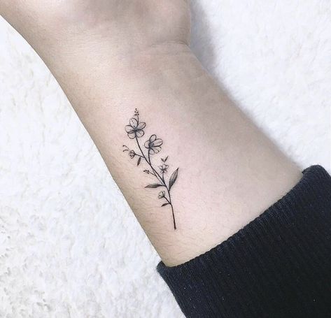 Wrist Flower Tattoos For Women, White Flower Tattoos, Marigold Tattoo, Tattoos Inspo, Tiny Wrist Tattoos, Tattoo Maker, Flower Wrist Tattoos, Tattoos Inspiration, Wrist Flowers