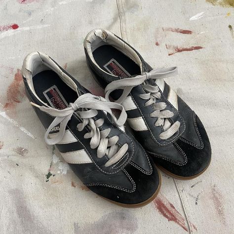 Vintage low profile sporty sneakers by Skechers... - Depop Sketchers Aesthetic, Sporty Sneakers, Fall 2024, Very Well, Low Profile, Sneakers, How To Wear, Clothes