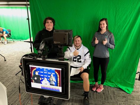 Morning Announcement Ideas for Schools – Padcaster Elementary School Morning Announcements, School Announcements Ideas, Elementary Morning Announcement Ideas, Morning Announcements Elementary, Broadcast Journalism, Tech Apps, Morning Announcements, Student Voice, Best Study Tips