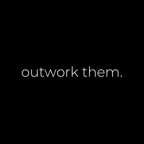 Outwork them all. When they rest, push harder. When they give up, dig deeper. The difference between ordinary and extraordinary is that little extra. 💪🔥 #OutworkThem #RelentlessPursuit #SuccessMindset Push Harder Quotes, Quotes About Pushing Through Motivation, Quotes For Pushovers, Last Push Motivation, Pseudo Push Up, Vision Board Affirmations, Dig Deep, Success Mindset, Giving Up