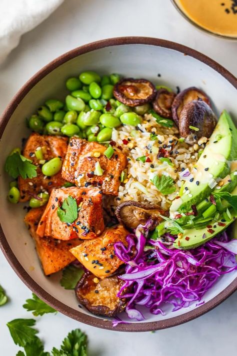 Miso Salmon Bowls | Feasting At Home Salmon Bowls, Best Salmon Recipe, Miso Salmon, Salmon Rice, Salmon Bites, Salmon Rice Bowl, Salmon Bowl, Rice Bowls Recipes, Miso Dressing