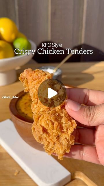 Fathima Yusuf (Shadiya) on Instagram: "How many would you eat ??  KFC COPYCAT CRISPY CHICKEN TENDERS..  Would you believe that My family stopped buying Chicken tenders from takeaways after I made this.. Try this KFC-style chicken tenders and please your taste buds!Deliciousness guaranteed in every bite! Try it out and thank me later..  LIKE, SAVE, SHARE the reel & FOLLOW @shadi_faleel for more easy recipes.  750g Boneless Chicken breast 1 tbsp salt   For the wet batter  2 cups of Plain flour  1 tsp Baking powder  1 tbsp Chilli powder  1 tsp Garlic powder  1 tsp Oregano 1 tsp Salt 2 Eggs  300ml cup of Water  For the dry mix  2 & 1/2 cups of Plain flour 2 tbsp Corn flour  2 tsp  Salt 1 tsp Garlic powder  1 tsp Chilli powder   Enough oil to deep fry the chicken   Follow @shadi_faleel Share & Kfc Chicken Tender Recipe, Kfc Style Chicken Recipes, Kfc Fried Chicken Recipe Videos, Crispy Chicken Recipes Easy, How To Make Crispy Chicken, Kfc Crispy Chicken Recipe, How To Make Chicken Tenders, Crispy Chicken Breast Recipes, Copycat Chicken Tenders