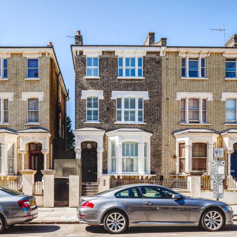 Contemporary Refurbishment of this period townhouse in Maida vale. 3 storey townhouse and basement Townhouse Layout, Three Storey House, Maida Vale, London Townhouse, Residential Architect, London Calling, Terrace House, New Builds, Basement