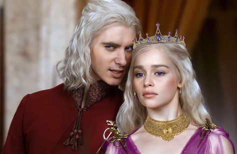 Purple Fantasy Dress, Daenerys Targaryen Gif, Game Of Thrones Dress, Harry Lloyd, Targaryen Aesthetic, Fantasy Dresses, Anya Taylor Joy, Mother Of Dragons, House Of Dragons