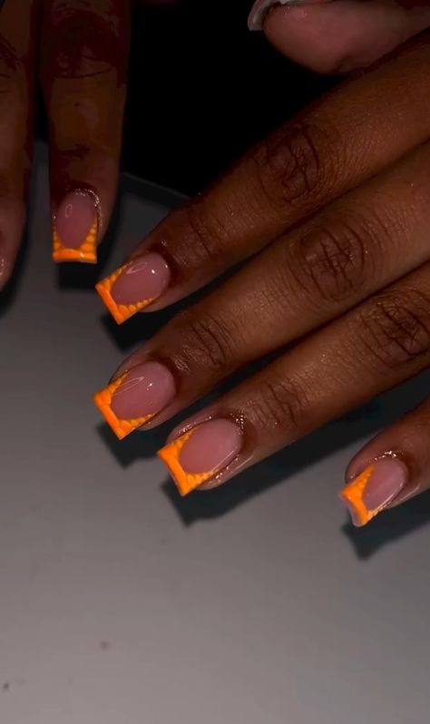 Cute Short Acrylic Nails Orange, Halloween Theme Nails Short, Fall Short Acrylic Nails Designs, Cute Basketball Nails Design, Short Orange Fall Nails, All Orange Nails, Short Halloween Nail Designs Simple, Fall Orange French Tip Nails, Halloween Designs Nails