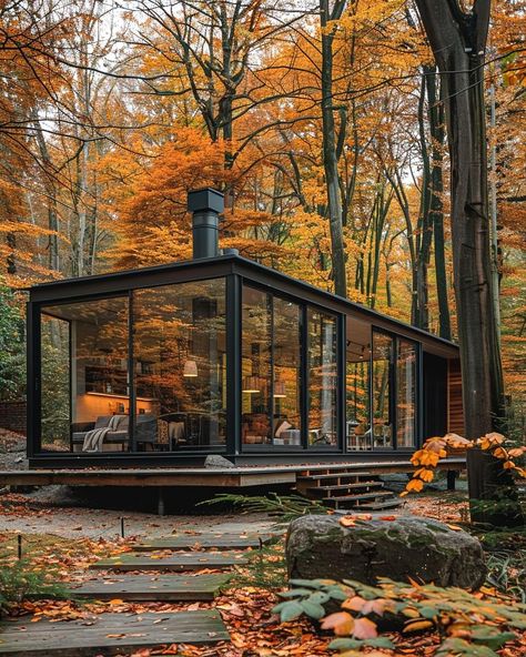 Autumn Tranquility Retreat Villa by Maed|Visualization Modern Glass House, Cabin Modern, Glass Cabin, Woodland House, Philip Johnson, Modern Style House Plans, The Beauty Of Nature, Modern Cabin, Forest House