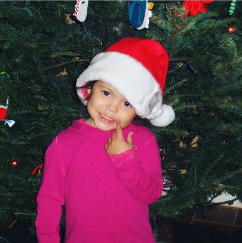 Jenna Ortega Christmas, Girl With Headphones, Jenna Ortega, Fav Celebs, Christmas Baby, Cute Casual Outfits, Celebrity Crush, Cute Pictures, Pretty People