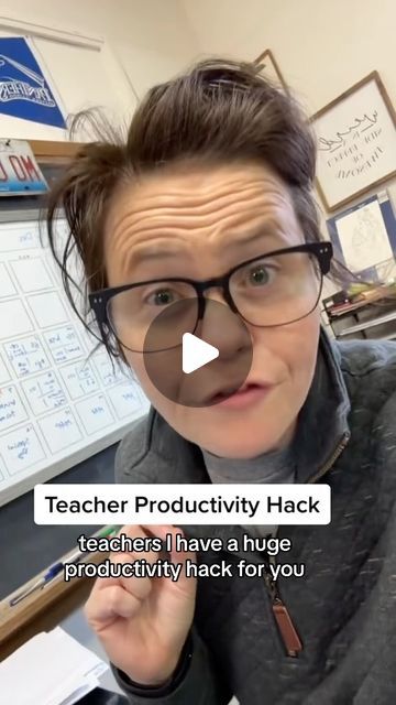 Monica Genta- SEL Classroom Teacher on Instagram: "Teacher TIME SAVING HACK!  Do you do this?  Let me know if you need help with the step by step directions! I can send help your way. Just drop the word TABS 💻  #teacherhelp #teacherhacks #teacherproductivity #teachersupport #teacherlife" Teaching Hacks Elementary, Teacher Hacks Middle School, Teacher Hacks Elementary, First Grade Organization, Kindergarten Routines, Teacher Workroom, Teacher Advice, Digital Learning Classroom, Teacher Tricks