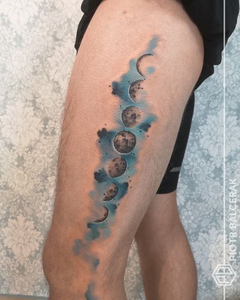 Moon Phase Tattoo, Phase Tattoo, Moon Phases Tattoo, Surreal Tattoo, Tattoo Posters, Water Tattoo, Doodle Inspiration, 1 Tattoo, Moon Tattoo