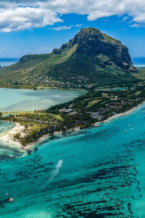 Mauritius Travel, Best Island Vacation, Tropical Islands Paradise, Mauritius Island, Port Louis, Gyeongju, Travel Africa, Sharm El Sheikh, Tromso