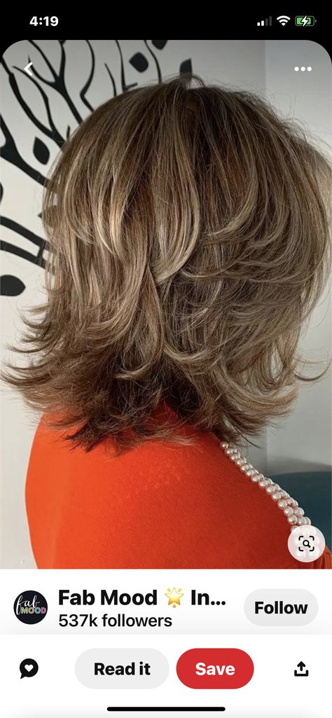 Layered Haircuts For Medium Curly Hair, Short Flippy Hairstyles, Flippy Hair, Modern Shag Haircut, Chestnut Hair, Haircuts For Medium Length Hair, Easy Hair Cuts, Layered Haircuts For Medium Hair, Medium Layered