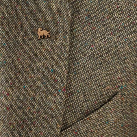 Donegal Tweed | Handwoven & Powerwoven Green Salt, Childrens Scarf, Blazers For Men Casual, Donegal Tweed, Country Attire, Raw Fabric, Casual Blazer Women, Endless Opportunities, Cap Collection