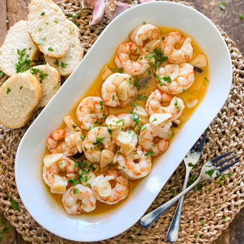 The Famous Spanish Garlic Shrimp | Gambas al Ajillo from Madrid Shrimp Gambas, Spanish Garlic Shrimp, Slow Cooker Times, Tapas Dishes, Spanish Recipes, Winter Cooking, Frozen Shrimp, Garlic Shrimp, How To Cook Shrimp