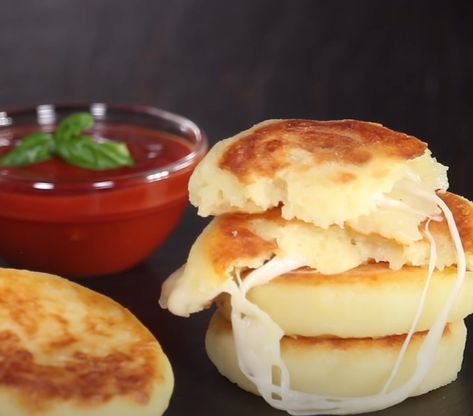 Easy potato cheese pancake recipe makes perfect on-the-go meal Potato Pancake Appetizer, Cheesy Potatoes Pancakes, Potato Cheese Pancakes, Cheese Potato Pancake, Potato Pancake Recipe Shredded, Cheese Pancakes, Ice Cream Scooper, Potato Pancakes, Pancake Recipe