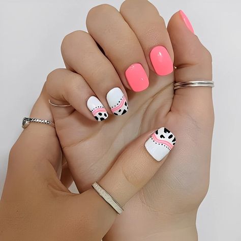 10 Zach Bryan Concert Nails Ideas in 2024: Hottest Nail Trends | ND Nails Supply Cute Cross Nail Designs, Country Nail Ideas, Cute Western Nails, Country Acrylic Nails, Concert Nails, Girls Nail Designs, Western Nails, Country Nails, Simple Acrylic Nails