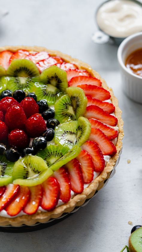 Tart Recipes Videos, Healthy Tart Recipes, Vegan Fruit Tart, French Fruit Tart Recipe, Fruit Tart Recipes, French Fruit Tart, Healthy Tart, Vegan Tart, Mini Tart Recipes