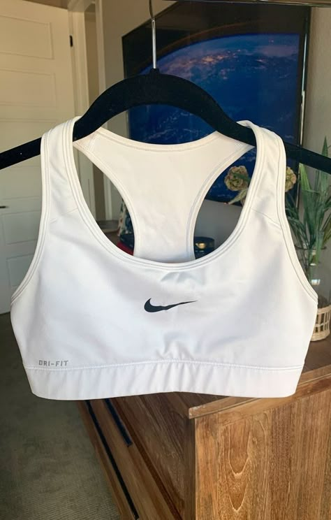 Bra Outfit Ideas, Nike Sports Bra Outfit, Sports Bra Outfit, Bra Outfit, Gymwear Outfits, Outfit Tips, Cute Nike Outfits, Mia 3, Cute Nikes