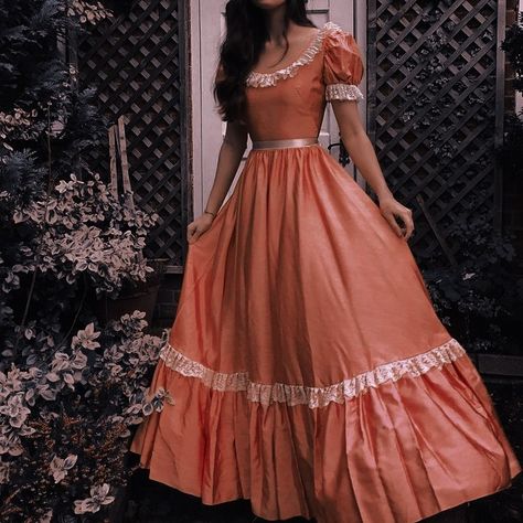 1800s Casual Dress, Enola Holmes Inspired Dresses, Old Fashion Dresses 1800 Style, 40s Prom Dress, Encanto Dress Ideas, Enola Holmes Inspired Outfits, Enola Holmes Aesthetic Outfits, Orange Princess Aesthetic, Victorian Era Dresses Simple