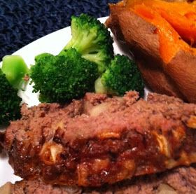 Bison Meatloaf Recipe, Bison Meatloaf, Moist Meatloaf, Gluten Free Meatloaf, Bison Recipes, Healthy Meatloaf, Bison Meat, Classic Meatloaf Recipe, Classic Meatloaf