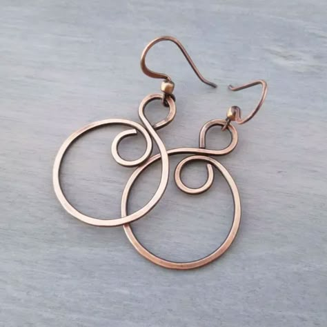 Learn the Art of Making Wire Jewelry - HubPages Pillar Of Salt, Bar Stud Earrings, Diy Wire Jewelry, Wire Work Jewelry, Wire Wrap Jewelry, Handcrafted Artisan Jewelry, Wrap Jewelry, Homemade Jewelry, Work Jewelry