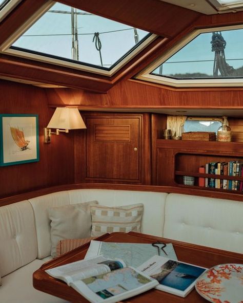 Fictional Places, Wealth Lifestyle, Life Mood Board, Sailboat Interior, Big Boats, Sailboat Living, Cliff Jumping, Dream Boat, Boat House