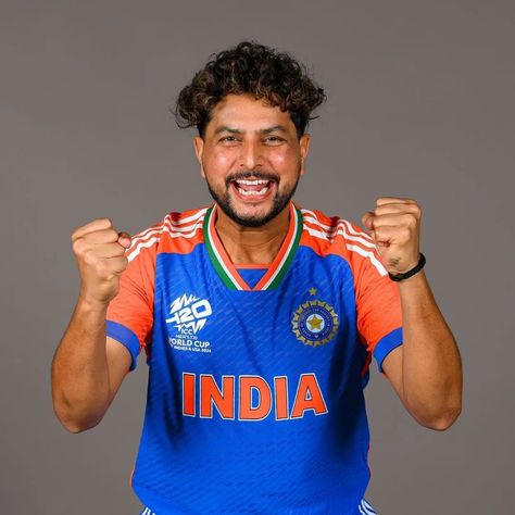 No Kuldeep Yadav and Yuzvendra Chahal for India today. Tube Drawing, Kuldeep Yadav, N Logo Design, Design Mockup Free, N Logo, Self Portrait Poses, Troll Face, Gold Face, Portrait Sketches