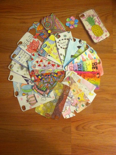 A cool way to decorate your clear phone case is to color a whole bunch a different things on paper, cut to size, and enjoy Clear Phone Case, Paper Cut, Style Ideas, To Color, Phone Case, Color