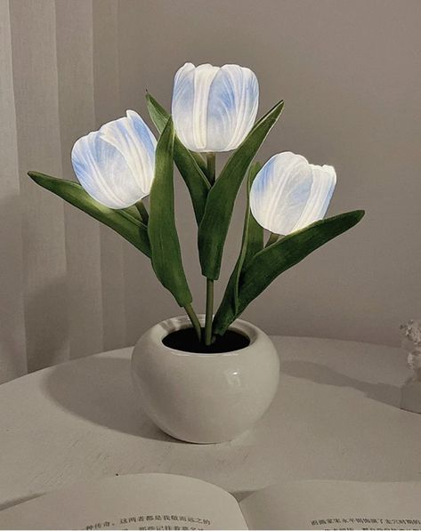 𝒇. on Twitter: "baby blue tulip lamp https://t.co/qoUMBToGk1" / Twitter Tulip Night Light, Tulip Table Lamp, Cute Lamps, Tulip Lamp, Night Table Lamps, Orange Tulips, Tulip Table, Flower Lamp, Tulips In Vase