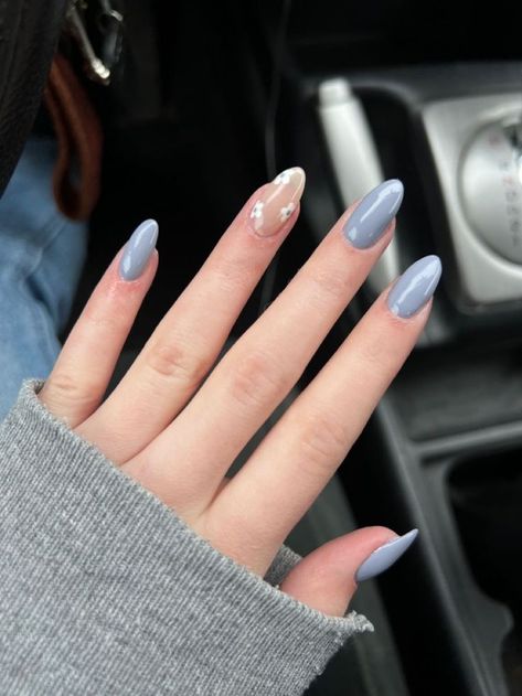 117 Nail Art Ideas To Turn Your Nails Into Tiny Little Artworks Ambre Nails, Acrylic Nails Ideas, Summer Nails Art, Blue And Silver Nails, Nail Art Inspo, Simple Spring Nails, Beauty Hacks Nails, Cute Simple Nails, Light Nails