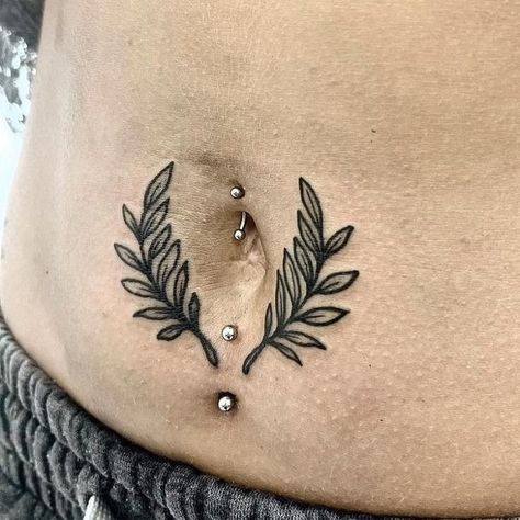 Tattoo Around Belly Button, Button Tattoo Ideas, Tattoo Belly Button, Navel Tattoo, Tattoo Belly, Belly Button Tattoos, Belly Button Tattoo, Button Tattoo, Belly Tattoo