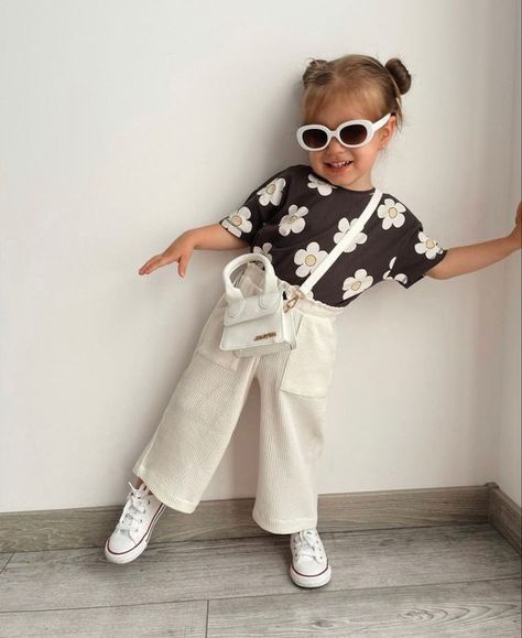 Cute Little Toddler Girl Outfits, Summer Toddler Girl Outfits, Aesthetic Toddler Outfits, Toddler Summer Outfits Girl, Spring Toddler Outfits, Stylish Toddler Girl Outfits, Girls Spring Outfits Kids, Toddler Girl Spring Outfits, Toddler Style Girl